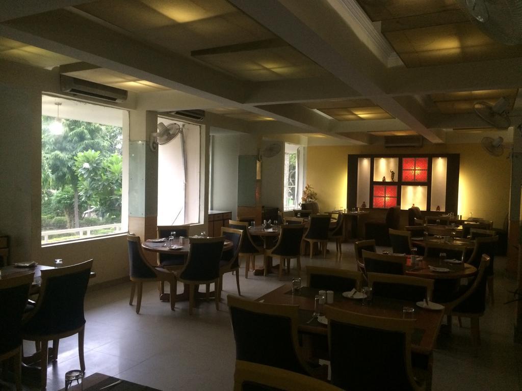 Grand Heritage Resort 그레이터 노이다 외부 사진