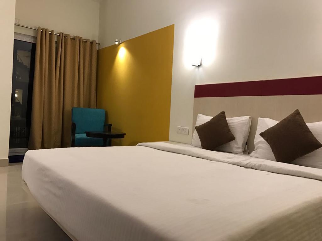 Grand Heritage Resort 그레이터 노이다 외부 사진